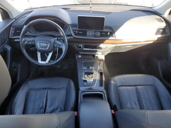 WA1ANAFY0J2194263 2018 AUDI Q5 - Image 8