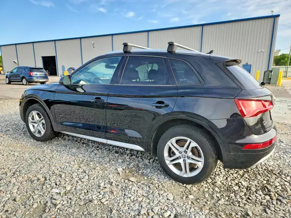 WA1ANAFY0J2227861 2018 AUDI Q5 - Image 2