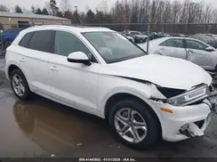 WA1ANAFY0K2093743 2019 AUDI Q5