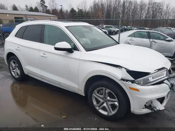 WA1ANAFY0K2093743 2019 AUDI Q5 - Image 1