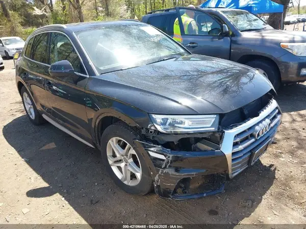 WA1ANAFY0K2103123 2019 AUDI Q5 - Image 1