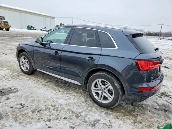 WA1ANAFY0K2133531 2019 AUDI Q5 - Image 2