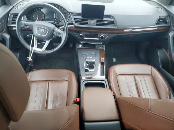 WA1ANAFY0K2133979 2019 AUDI Q5 - Image 8