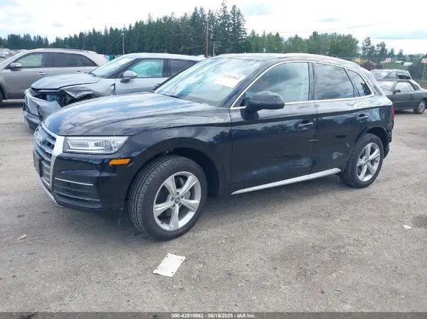 WA1ANAFY0L2059836 2020 AUDI Q5 - Image 2