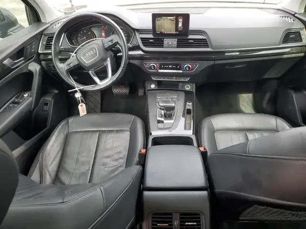 WA1ANAFY0L2069136 2020 AUDI Q5 - Image 8
