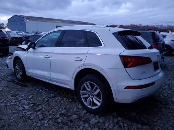 WA1ANAFY0L2096272 2020 AUDI Q5 - Image 2