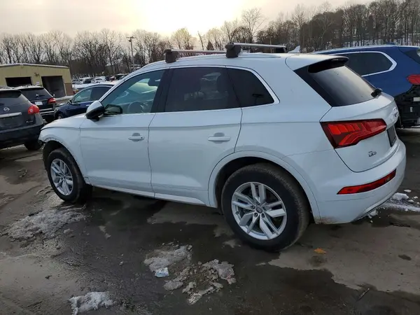 WA1ANAFY0L2113507 2020 AUDI Q5 - Image 2