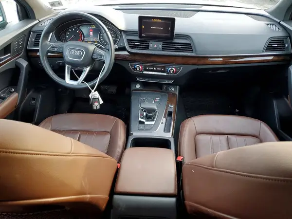 WA1ANAFY0L2113507 2020 AUDI Q5 - Image 8