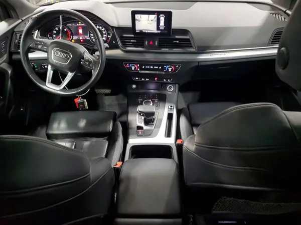 WA1ANAFY0L2114639 2020 AUDI Q5 - Image 8