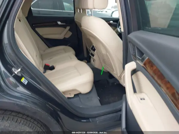 WA1ANAFY1J2000419 2018 AUDI Q5 - Image 8