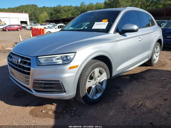 WA1ANAFY1J2004387 2018 AUDI Q5 - Image 2