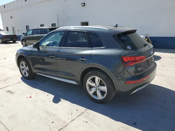 WA1ANAFY1J2022985 2018 AUDI Q5 - Image 2
