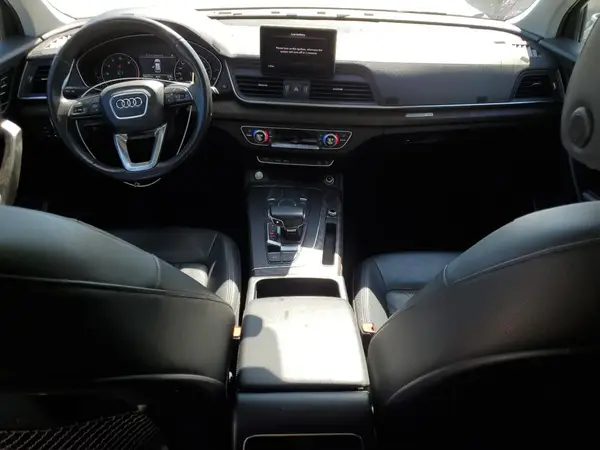 WA1ANAFY1J2022985 2018 AUDI Q5 - Image 8