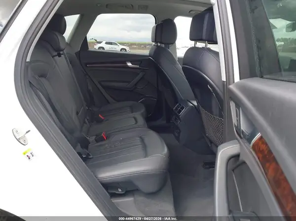 WA1ANAFY1J2023005 2018 AUDI Q5 - Image 8
