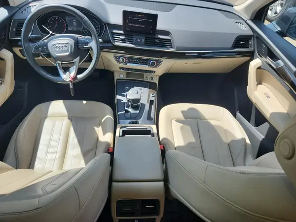 WA1ANAFY1J2091935 2018 AUDI Q5 - Image 8