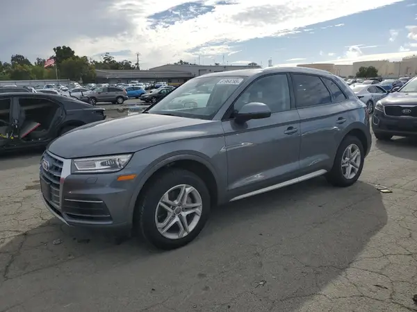WA1ANAFY1J2123864 2018 AUDI Q5 - Image 1