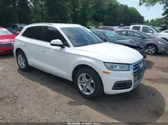 WA1ANAFY1J2130572 2018 AUDI Q5