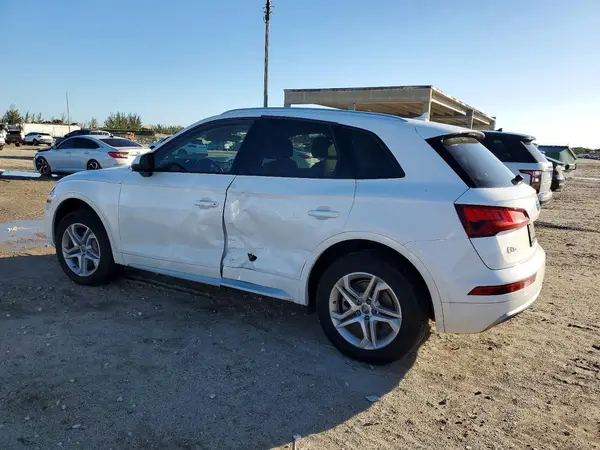 WA1ANAFY1J2131415 2018 AUDI Q5 - Image 2