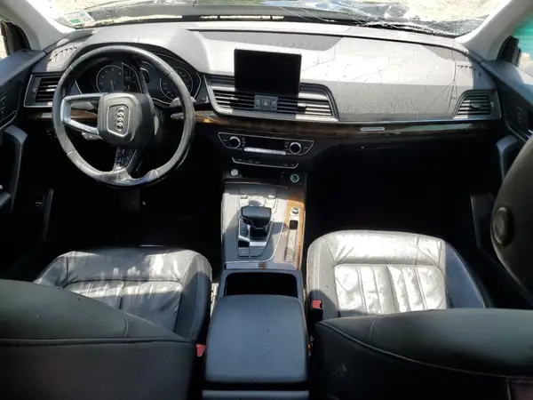 WA1ANAFY1J2134606 2018 AUDI Q5 - Image 8