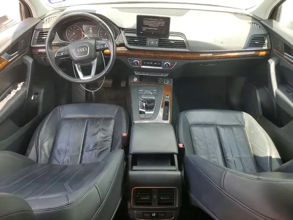 WA1ANAFY1J2136839 2018 AUDI Q5 - Image 8
