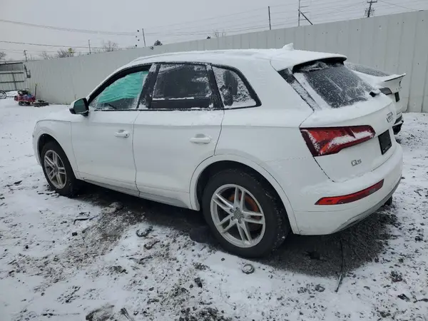 WA1ANAFY1J2139885 2018 AUDI Q5 - Image 2