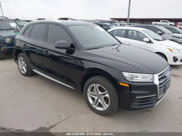 WA1ANAFY1J2141197 2018 AUDI Q5 - Image 1