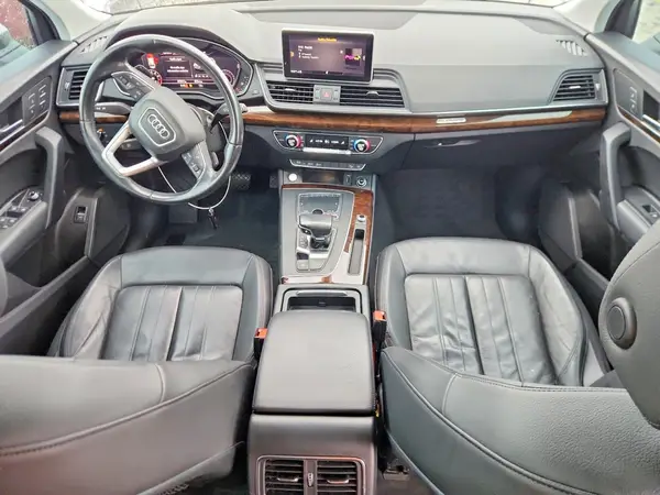 WA1ANAFY1J2178816 2018 AUDI Q5 - Image 8