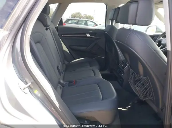 WA1ANAFY1J2184826 2018 AUDI Q5 - Image 8