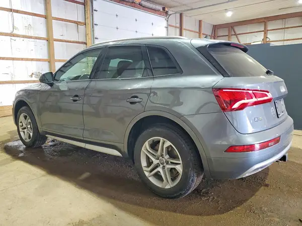 WA1ANAFY1J2216867 2018 AUDI Q5 - Image 2
