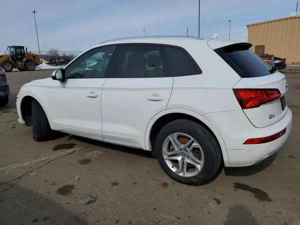 WA1ANAFY1J2242465 2018 AUDI Q5 - Image 2