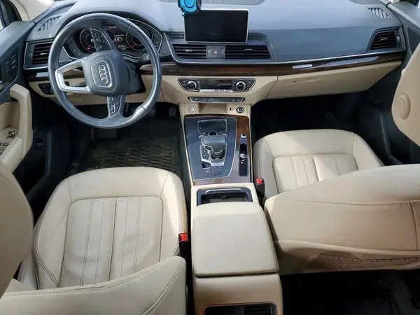 WA1ANAFY1J2242465 2018 AUDI Q5 - Image 8