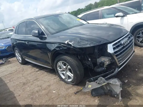 WA1ANAFY1K2037570 2019 AUDI Q5 - Image 1