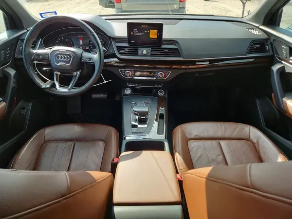 WA1ANAFY1K2047709 2019 AUDI Q5 - Image 8