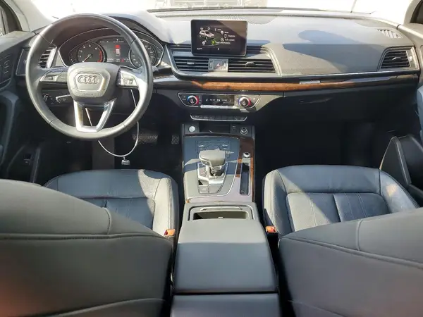 WA1ANAFY1K2048228 2019 AUDI Q5 - Image 8