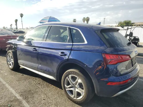 WA1ANAFY1K2071265 2019 AUDI Q5 - Image 2