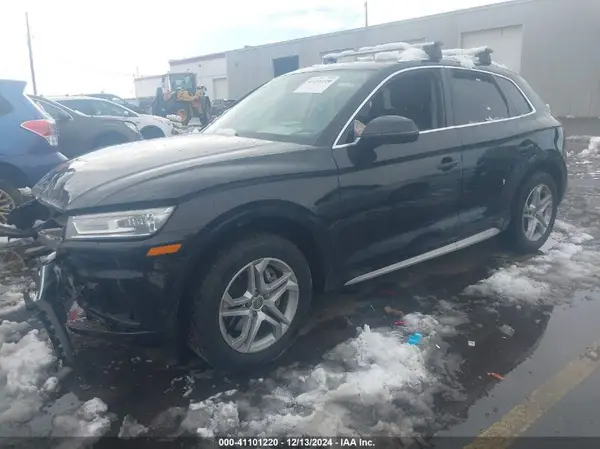 WA1ANAFY1K2072299 2019 AUDI Q5 - Image 2