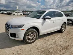 WA1ANAFY1K2073050 2019 AUDI Q5