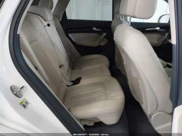 WA1ANAFY1K2074487 2019 AUDI Q5 - Image 8