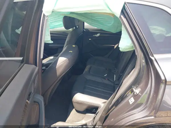 WA1ANAFY1K2086400 2019 AUDI Q5 - Image 8