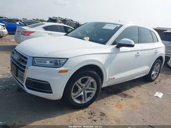 WA1ANAFY1K2086882 2019 AUDI Q5 - Image 2