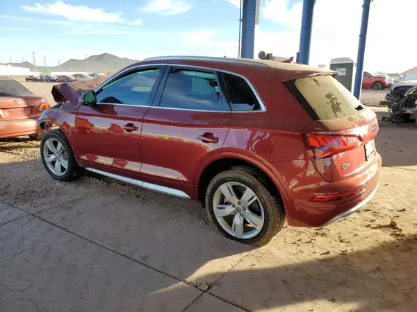 WA1ANAFY1K2090026 2019 AUDI Q5 - Image 2