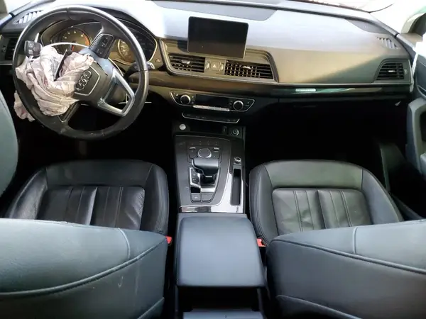WA1ANAFY1K2090026 2019 AUDI Q5 - Image 8