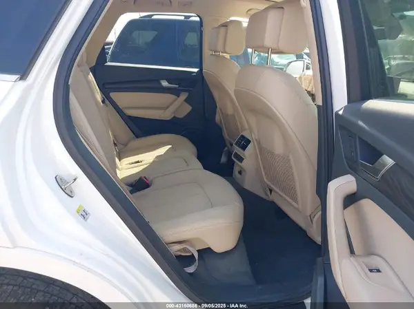 WA1ANAFY1K2090351 2019 AUDI Q5 - Image 8