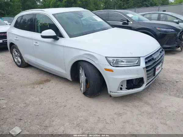 WA1ANAFY1K2112834 2019 AUDI Q5 - Image 1