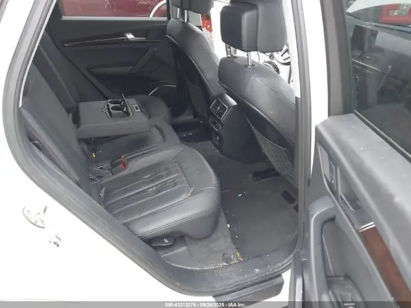WA1ANAFY1K2130721 2019 AUDI Q5 - Image 8