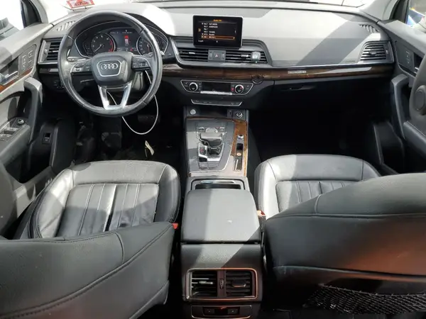 WA1ANAFY1K2140066 2019 AUDI Q5 - Image 8