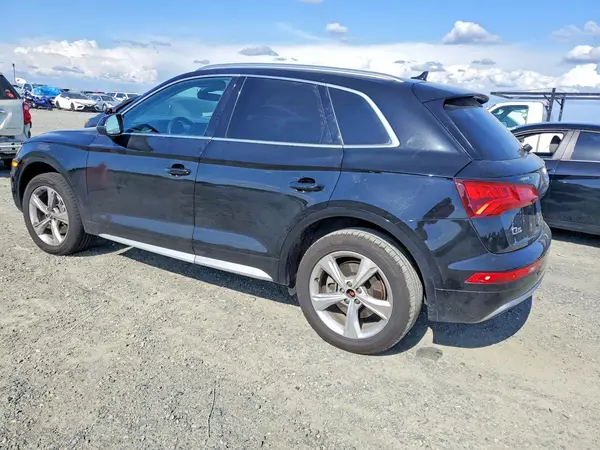 WA1ANAFY1L2002366 2020 AUDI Q5 - Image 2
