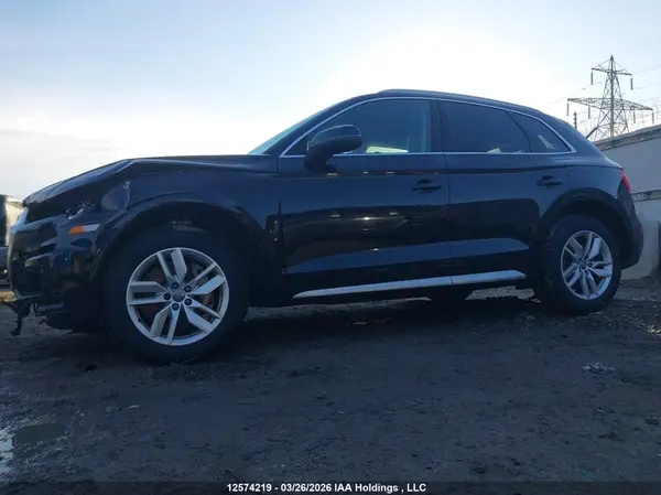 WA1ANAFY1L2016011 2020 AUDI Q5 - Image 2
