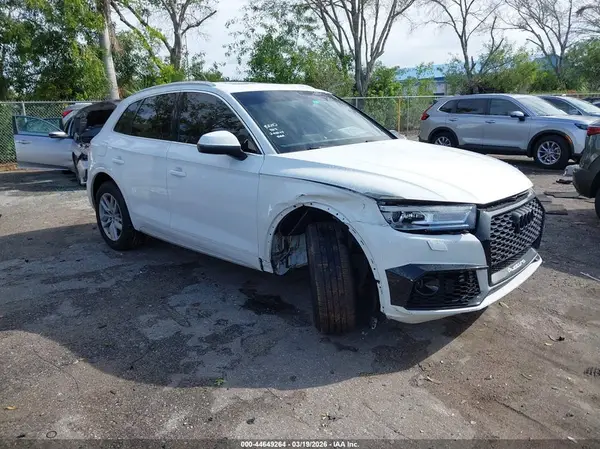 WA1ANAFY1L2031804 2020 AUDI Q5 - Image 1