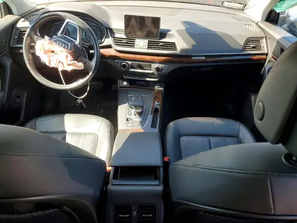WA1ANAFY1L2040079 2020 AUDI Q5 - Image 8